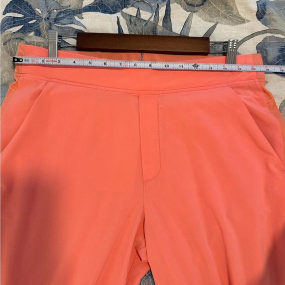 Athleta Women’s Coral Joggers - Picture 5 of 7
